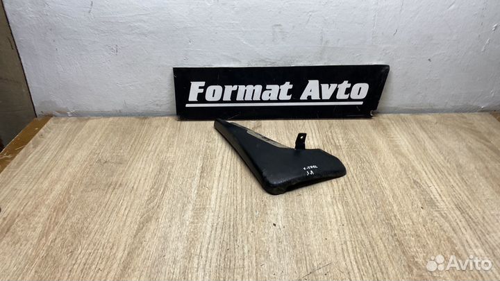 Брызговик Задний Левый Nissan X-Trail T31