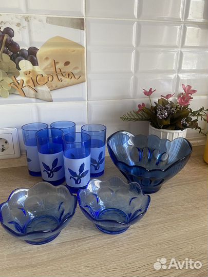 Посуда синее стекло, разное