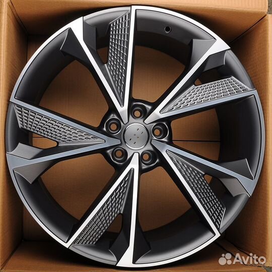 Диски для Audi RS6,A8, Q5,Q7,Q8 Powcan BK5749 9.5x