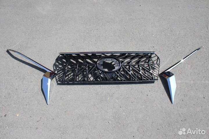 Решетка Prado 150 2018 +, дизайн TRD Superior, вер