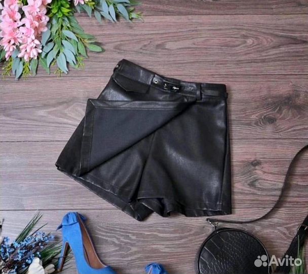 Юбка-шорты кожаная 42-44 новая