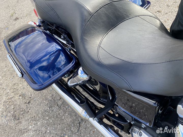 Harley Davidson fld103