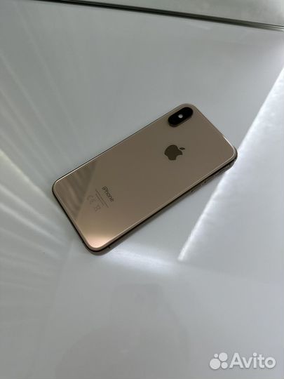 iPhone XS