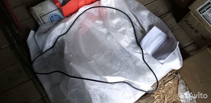 Ново оригинальное стекло Yamaha Majesty 125 Cygnus