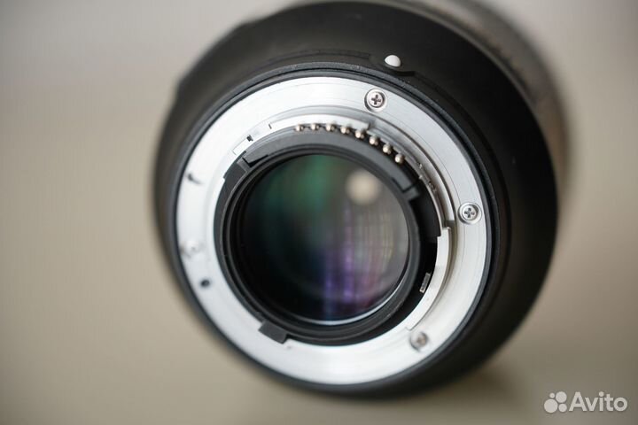 Nikon 85mm f 1.8g af s Nikkor