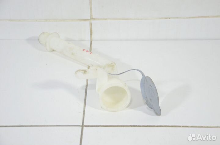 Горловина бачка стеклоомывателя Nissan Qashqai J11