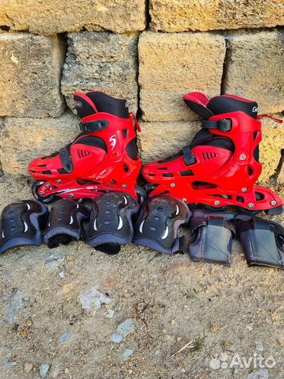 Роликовые коньки