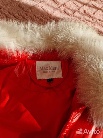 Куртка Max Mara женская красная с мехом песца m