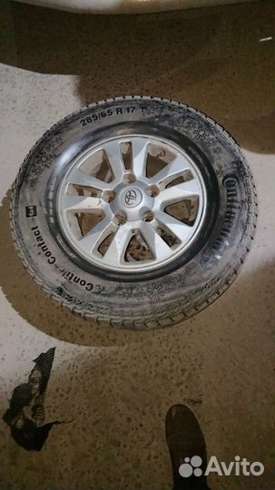 Continental ContiIceContact 4x4 285/65 R17