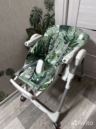 Стул для кормления peg perego