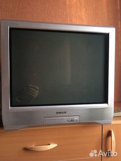 Телевизор Sony trinitron 21