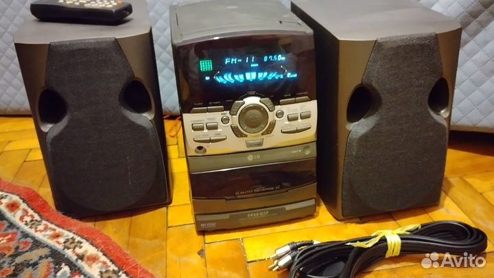 LG FFH-217AX музыкальный центр, колонки и пульт