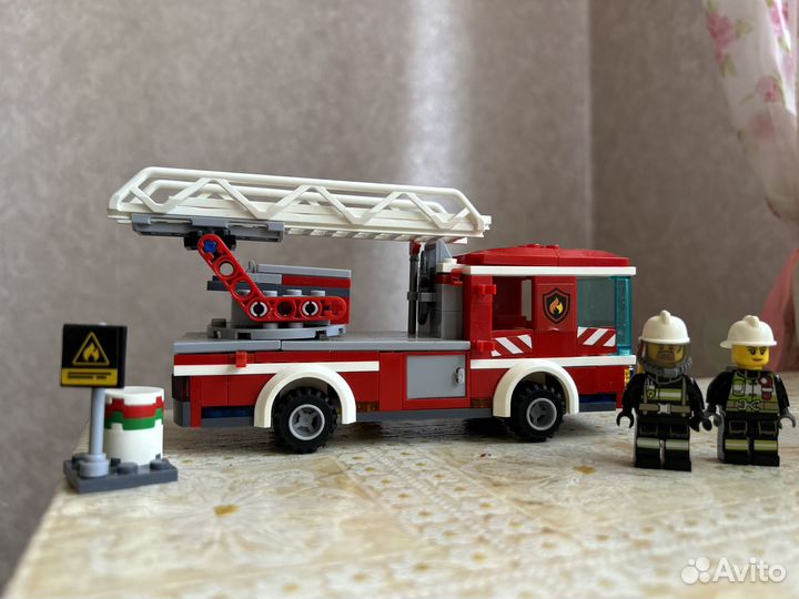 Lego пожарная