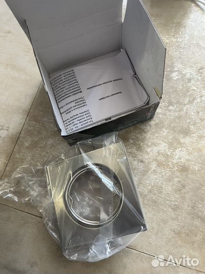 Светильник встраиваемый