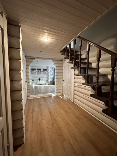 Дом 197 м² на участке 25 сот.