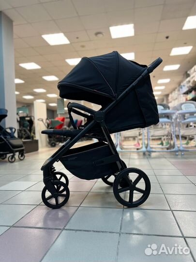 Новая прогулочная коляска Carrello Bravo Plus 2024