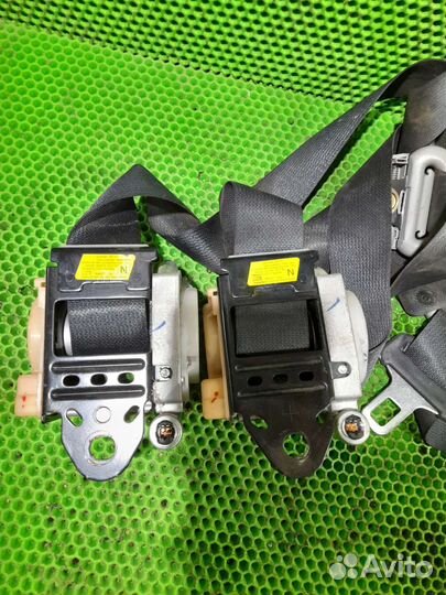 Ремень безопасности передний Mitsubishi Lancer 9