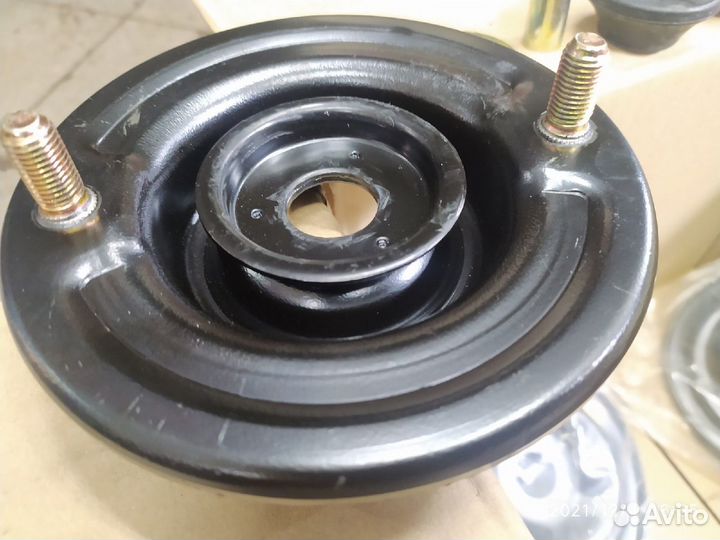 Опора заднего амортизатора mitsubishi galant 8 EA