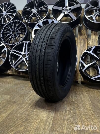 Roadstone Eurovis Sport 04 255/35 R18 94Y