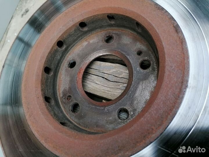 Диски тормозные Mitsubishi Outlander 1