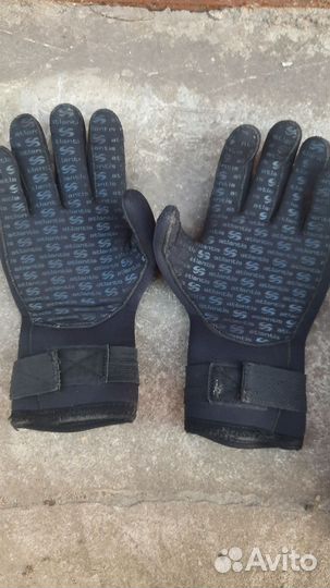 Носки и перчатки для подводной охоты