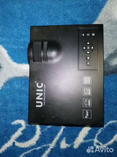 Led проектор unic uc40