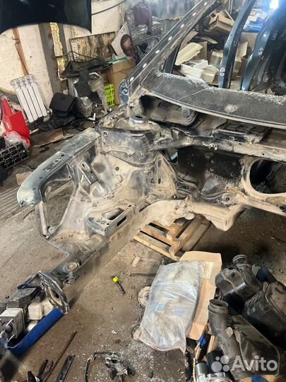 Четверть передний правый Seat Leon 1P1 CBZ 2012