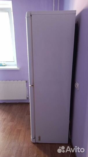 Холодильник бу indesit