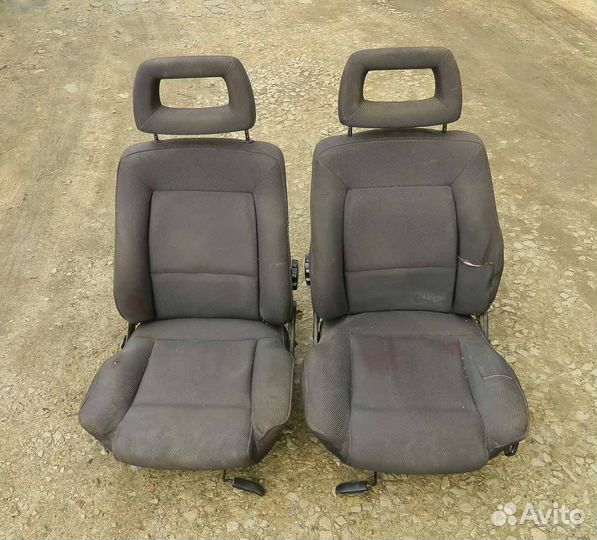 Сиденье переднее Audi 80 B3