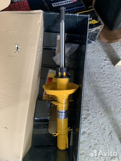 Амортизатор Koni