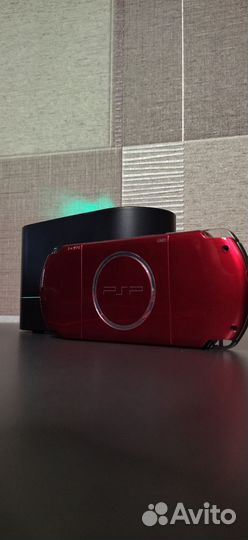 PSP red edition 3008 god of war