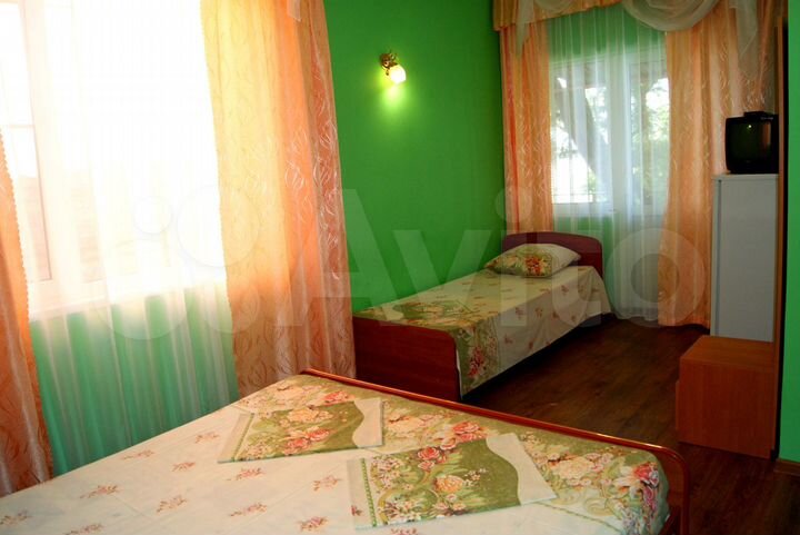 Комната 20 м² в 4-к., 2/2 эт.