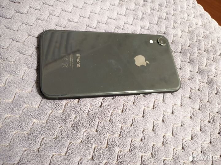 iPhone Xr, 64 ГБ