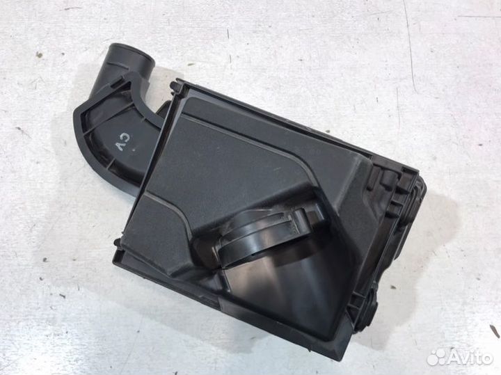 Корпус воздушного фильтра Renault Laguna 3 2009