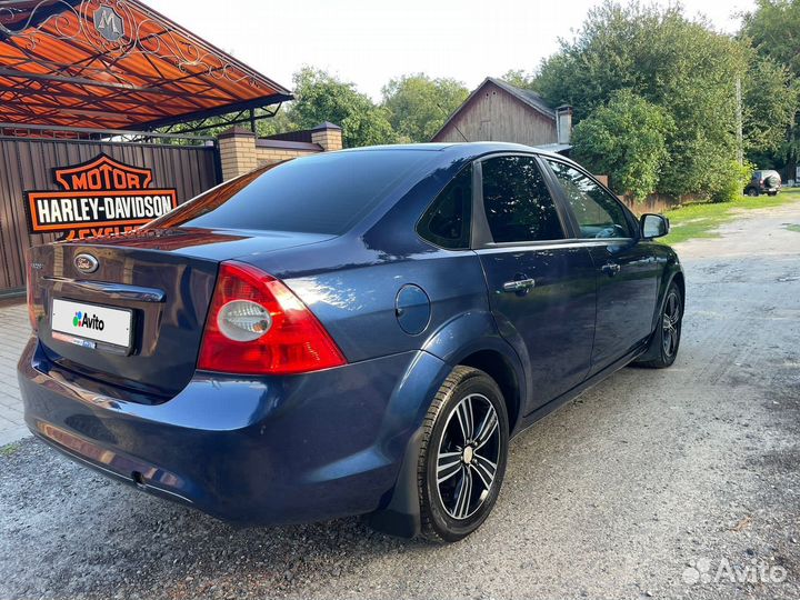 Ford Focus 1.8 МТ, 2009, 260 000 км