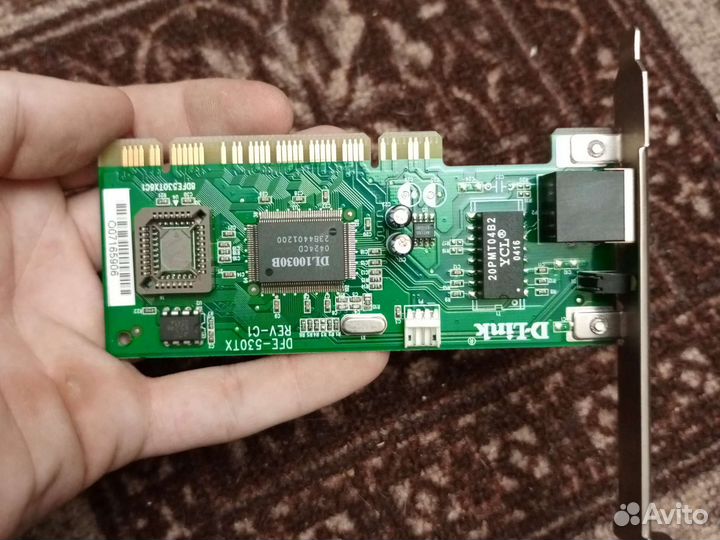 Сетевой адаптер D-Link