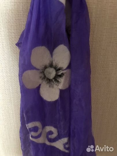 Шелковый шарф с войлоком