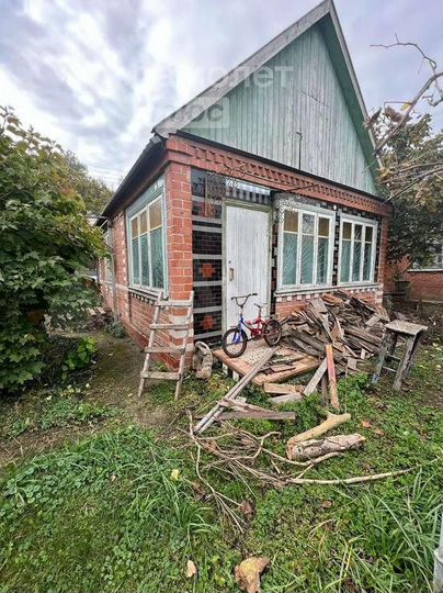 Дача 25 м² на участке 4 сот.