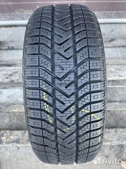 Pirelli Winter SnowControl serie 3 185/50 R16