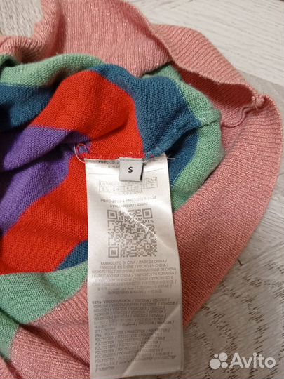 Женский свитер Guess