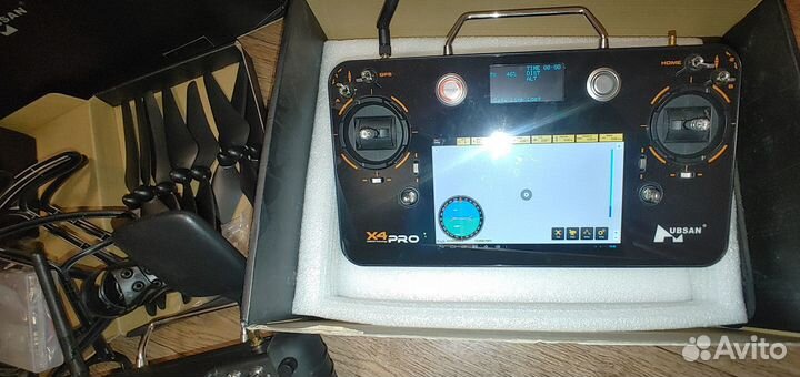 Квадрокоптер hubsan H4 pro