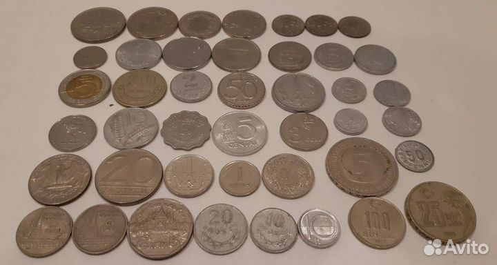 Монеты мира 81 шт