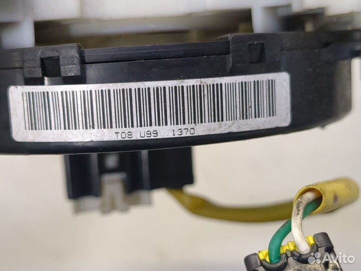 Переключатель поворотов и дворников Toyota Corolla