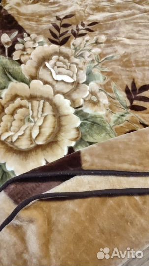 Покрывало /плед новое