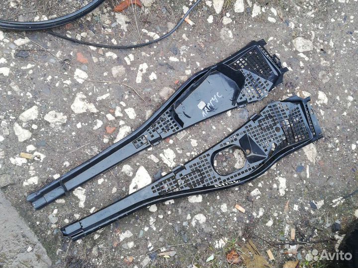 Жабо Рено Дастер