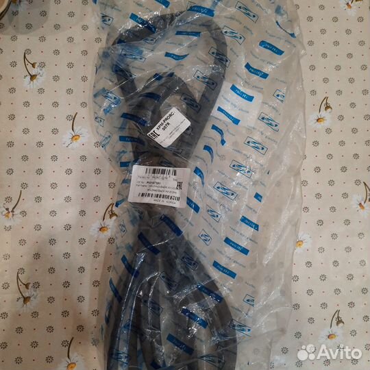 Молдинг заднего стекла