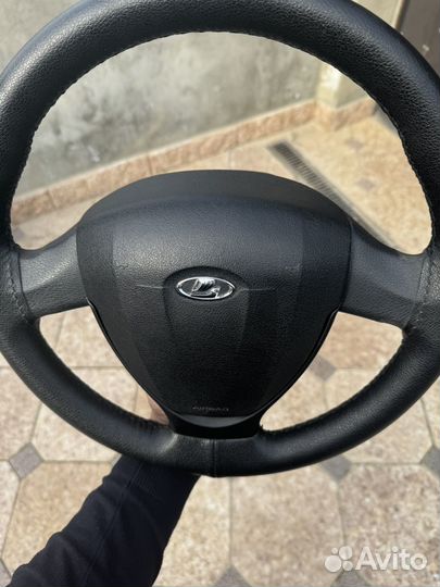 Руль priora 2 granta fl