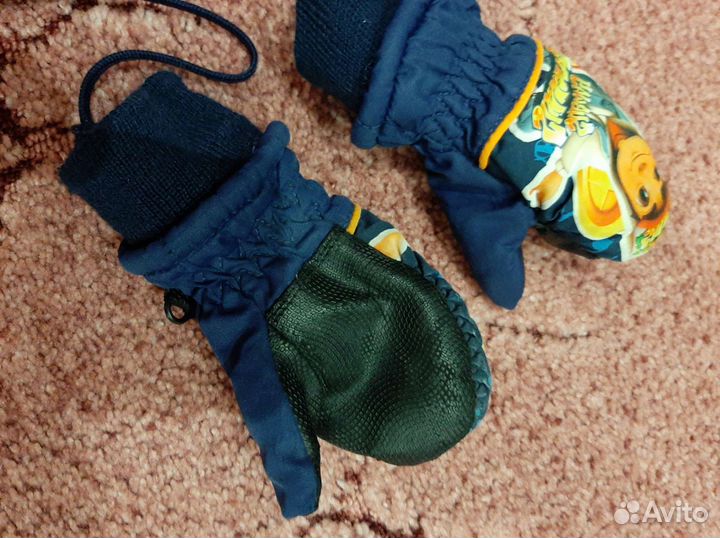 Варежки и перчатки