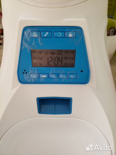 Автоматическая кормушка