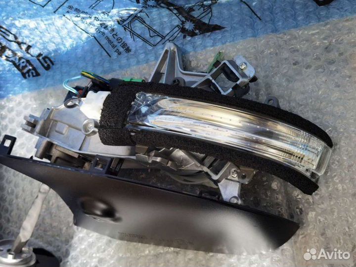 Зеркало левое Toyota Land Cruiser Prado 150